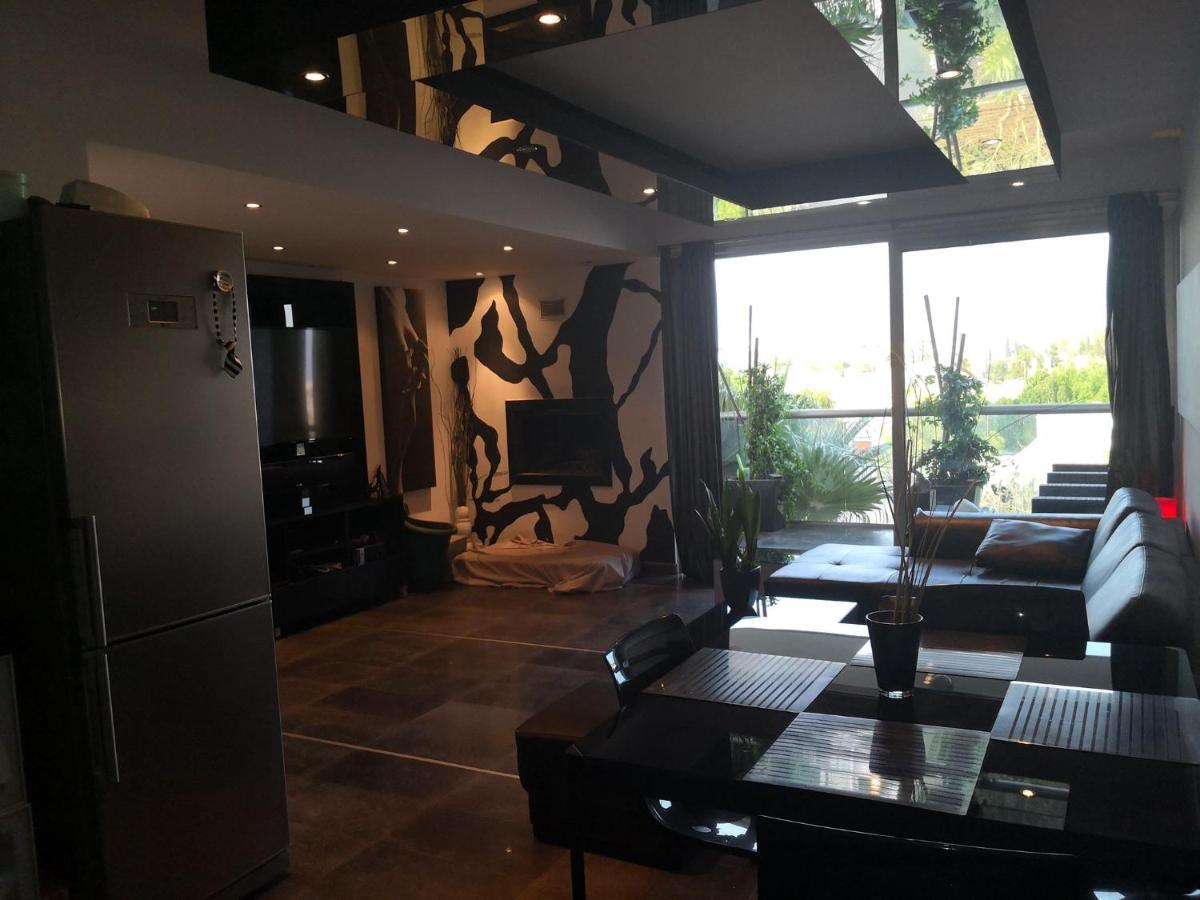 Fine Designed Flat 302 Apartment Larnaca Exterior photo